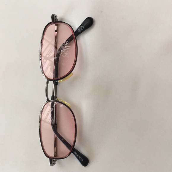 Stevies Other - NWOT Stevie’s pink lens sunglasses